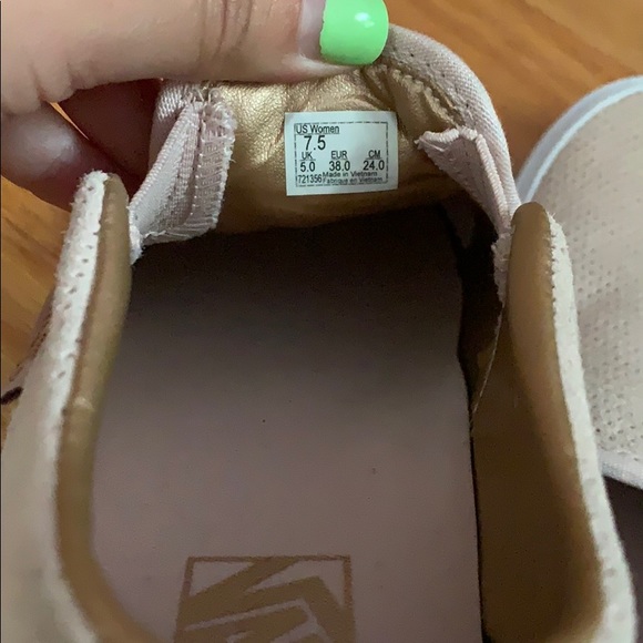 Vans Slip On Sneakers - Picture 4 of 7